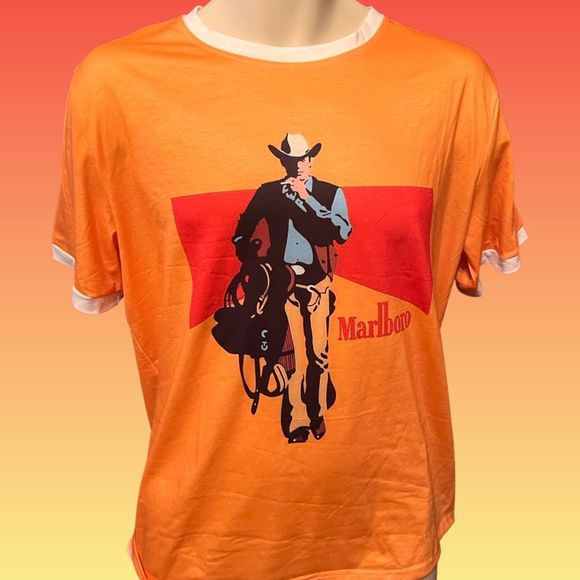 Rare Light Weight Marlboro Cowboy T Shirt Size Large Unisex - Picture 1 of 3